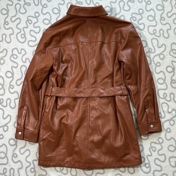 Levi’s Brown Faux Leather Belted Shirt Jacket - Picture 5 of 8